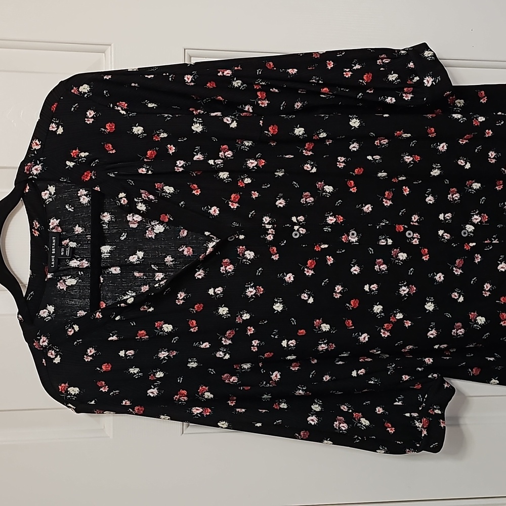 Lane Bryant V-Neck Button Down Long Blouse Tunic Style